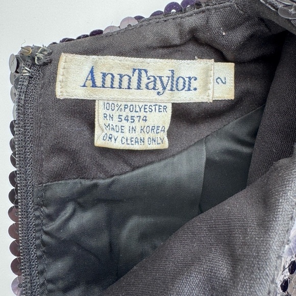 Vintage Ann Taylor Sequin Sheath Dress Made in Korea – Size 2 Holiday Glam - Picture 7 of 11